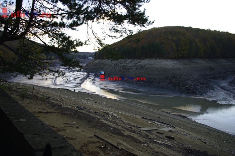 EXCLUSIV VIDEO FOTO Iată cum arată barajul de la Văliug la încept de noiembrie- imagini inedite
