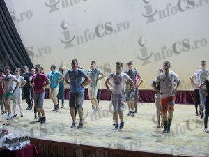 Ansamblu vacanta (5)