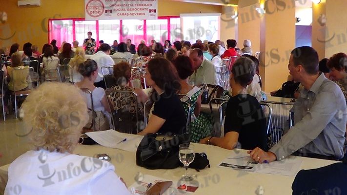 VIDEO Fotoreportaj Simpozion la Oravița ,,Sunt mandru ca sunt donator” iar sângele- nu are culoare politică