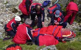 Un student de 21 de ani se zbate între viață și moarte după un accident în Munții Țarcului