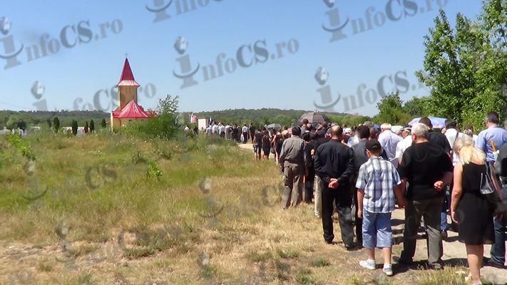 EXCLUSIV Aripi frânte în țărână – pilotul din Caransebeș a fost înmormântat VIDEO