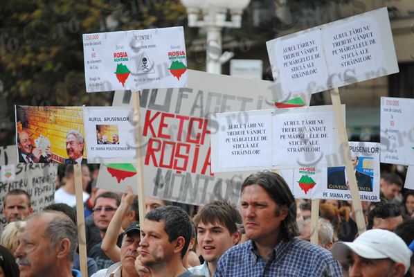 Trei zile de PROTESTE anti-Roșia Montană de care PRESA nu vorbește