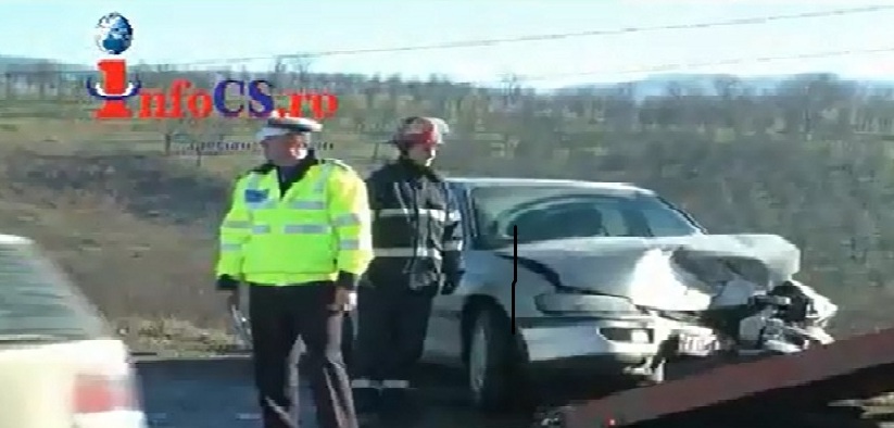 EXCLUSIV VIDEO INFOCS Accident cu patru victime pe DN 58 în curbele de la Soceni