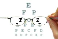 Consultaţii sau recomandări oftalmologice ?