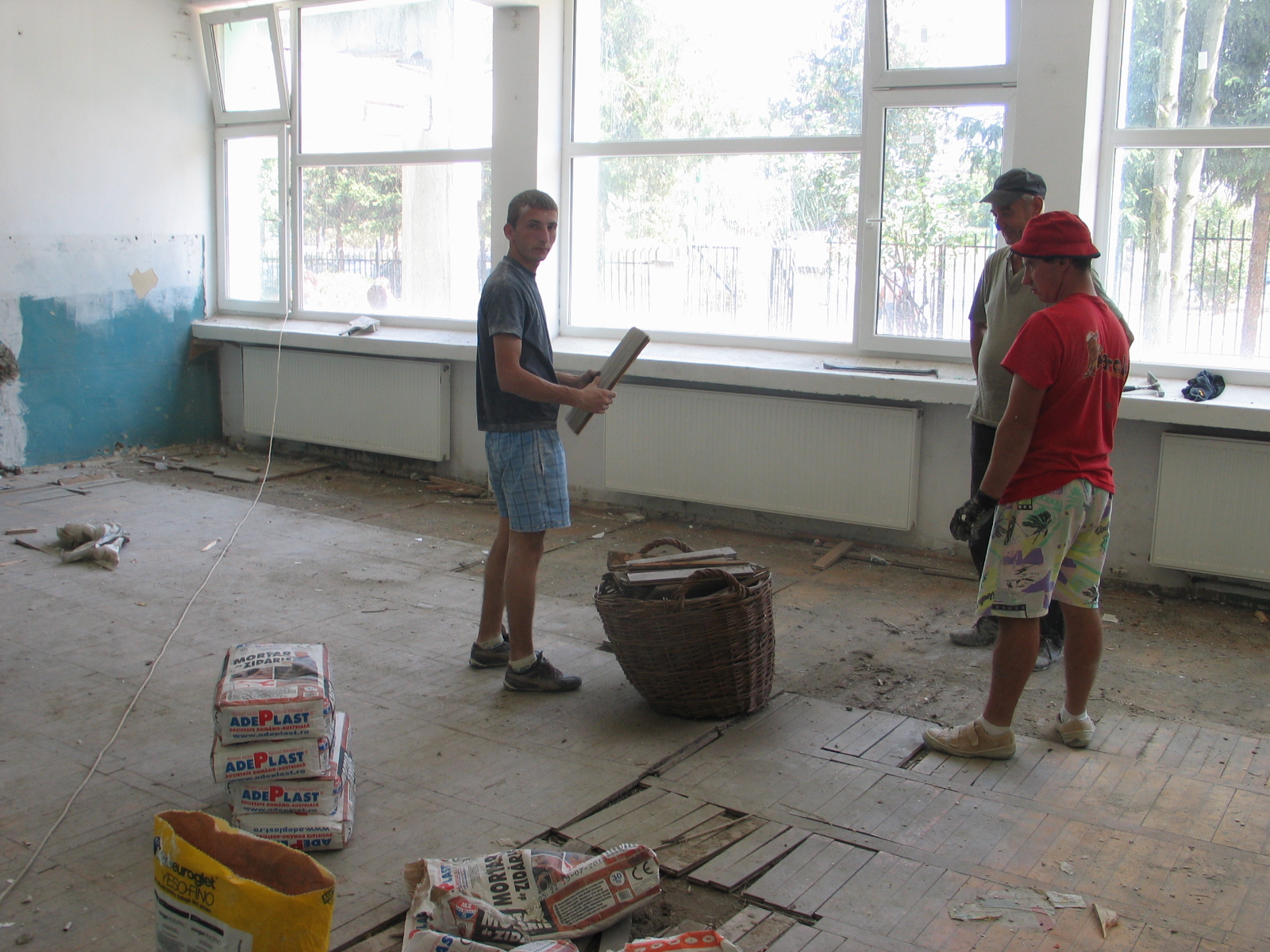 Școlile din mediul rural din Caraș Severin vor beneficia de reabilitare şi modernizare