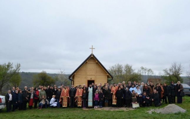 Românii ajută Serbia iar Statul Sârb mulțumește închizând bisericile românești din Timoc