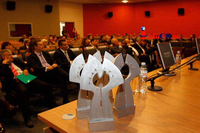 Distincția “Floarea Dunării” decernată președintelui Consiliului Județean, Sorin Frunzăverde