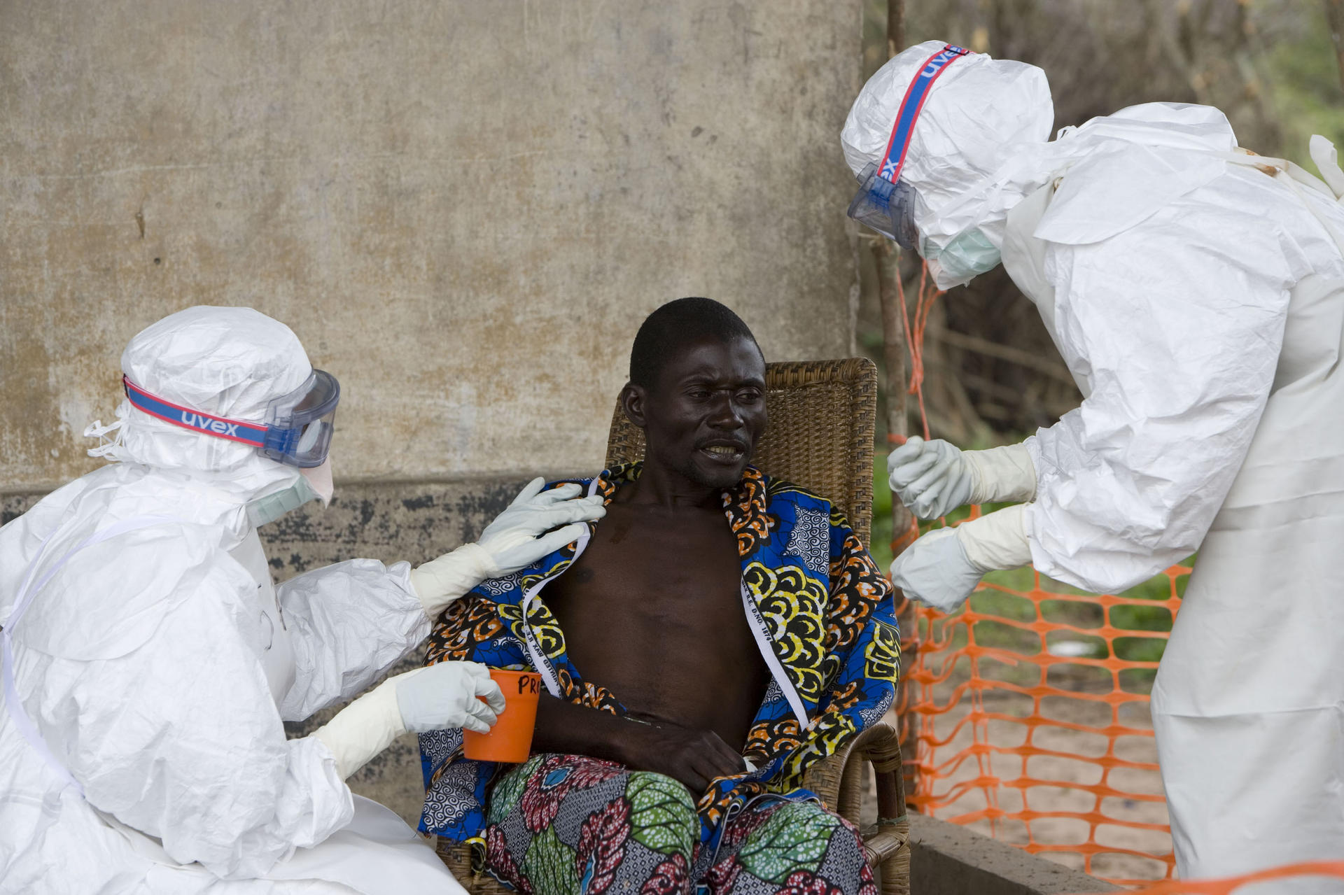 Punctul pe I – Ce trebuie sa stii despre virusul Ebola