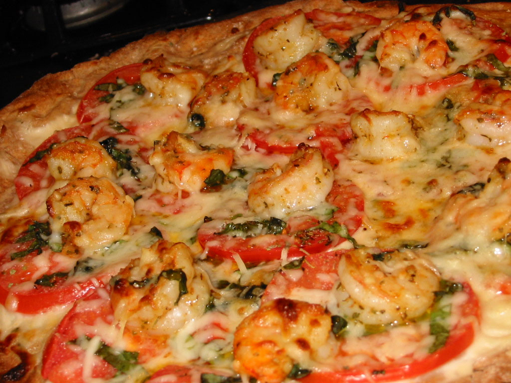 Pizza rustica – asa ca la mama ei, la noi in cuină sau Pizza cu bacon si sunca