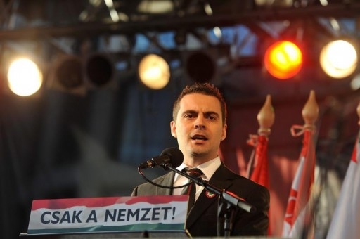 Indezirabil sau nu? Liderul Jobbik, Vona Gabor, a intrat fără probleme în România