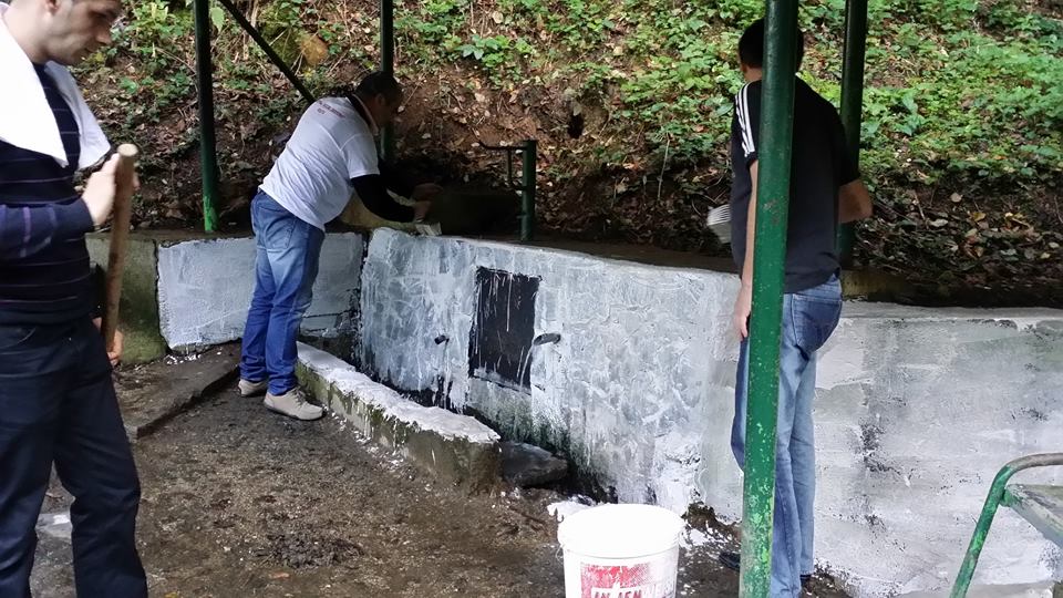 Izvoare igienizate și reparate de tinerii social-democrați din Reșița  (P)