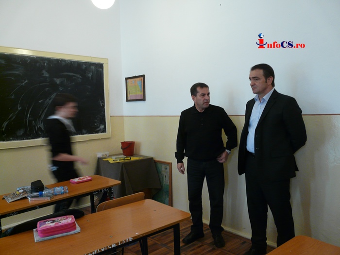 Primarul Stepanescu cu ochii pe termometrul din unităţile de învăţământ