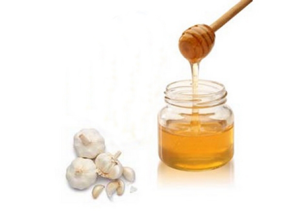 Tratament cu miere si usturoi pentru viermi intestinali