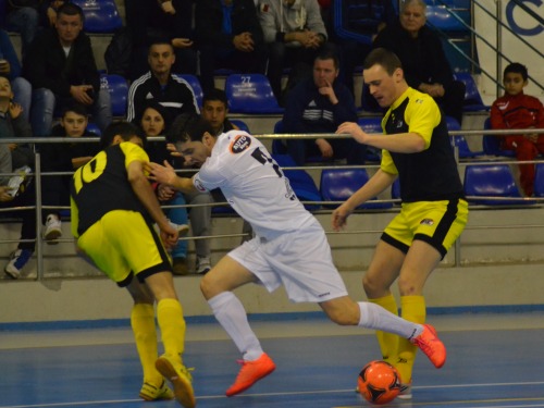 VIDEO Futsal Muncitorul Reşiţa şi KSE Târgu Secuiesc