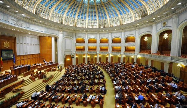 SCRISOARE DESCHISĂ – Pensionarilor de lux, parlamentari de România