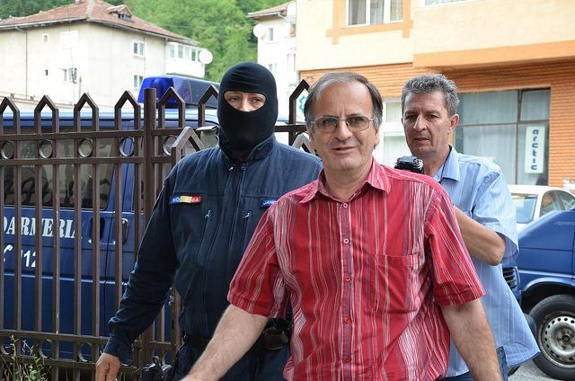 Consilierul primarului din Bocșa, prof. Mihai Vișan, a fost suspendat din funție