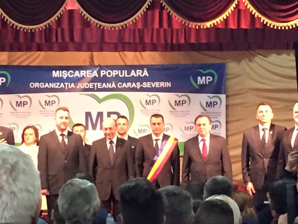 VIDEO Primarul orașului Bocșa, Eugen Cismăneanțu, merge alături de MP și Traian Băsescu