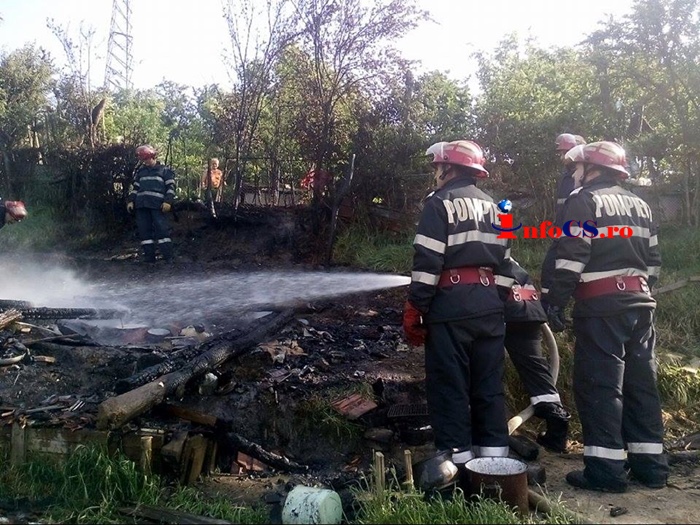 VIDEO 18+ S-a supărat pe viață și a dat foc la baracă – Foc in cuibusorul de nebunii de la Reșița