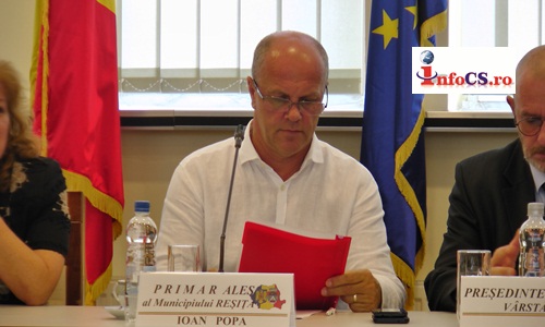 VIDEO Cosiliul Local Reșița nu s-a constituit, consilierii PSD și PMP au boicotat ședința
