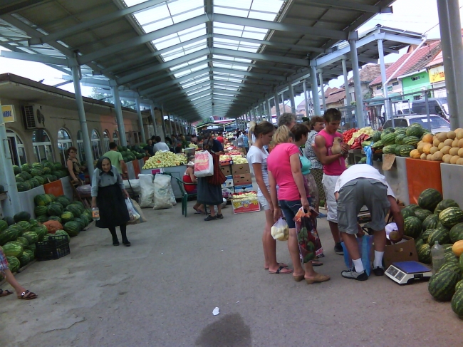 Piața din Caransebeș – Piața Gugulanilor, deschisă și de Rusalii