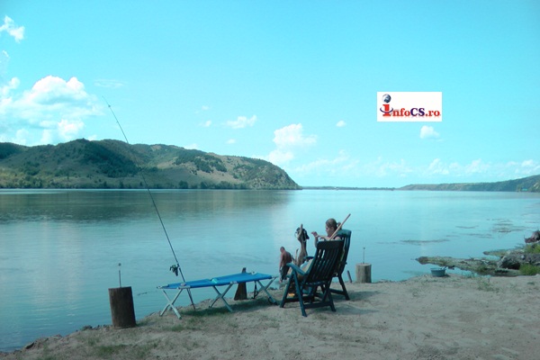 VIDEO S-au mutat pe malul Dunării, pasiunea şi dragostea de natura în formula perfectă în Clisura