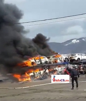 VIDEO 4 Autoturisme au luat foc si au explodat pe European la Armenis