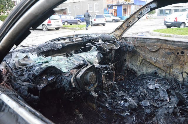 Demisie suspecta la Lapusnicu – Mare. Lala demisioneaza dupa ce i-a fost incendiata masina?