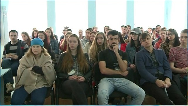 VIDEO 40 de tineri din 7 ţări europene sunt prezenţi la Resita in schimb de experienta