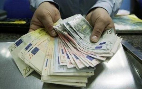 Analiza financiara infocs.ro a saptamanii – Leul, dolarul și dobânzile au crescut în iunie