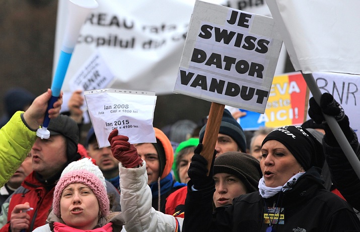 Ce se intampla cu banii – Francul elvețian scade spre valorile din ianuarie 2015