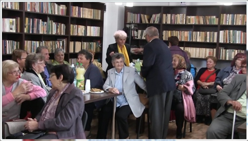 Club al pensionarilor pe Aleea Tineretului la Resita VIDEO