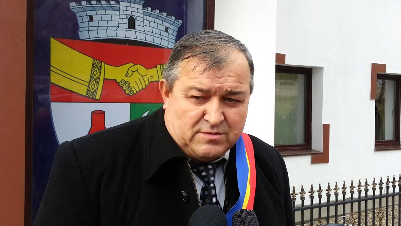 Primarul din Paltinis a murit în biroul său