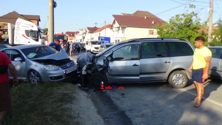Accident de circulaţie cu trei victime la Bocşa VIDEO