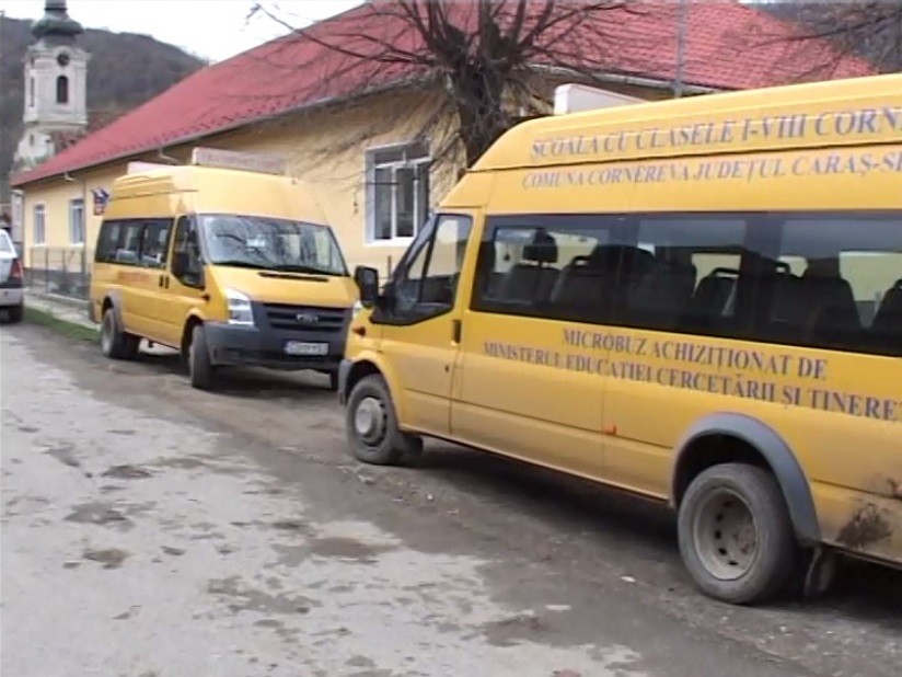 Incepe scoala – microbuzele pentru elevi insificiente VIDEO