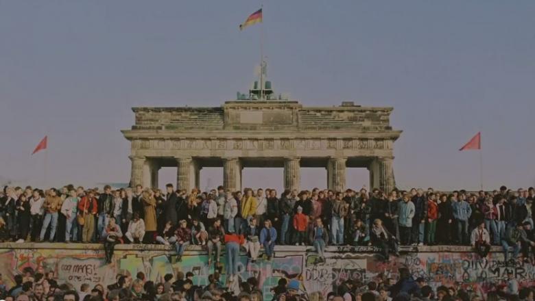 Împlinirea a 30 de ani de la căderea Zidului Berlinului a fost marcată în Reșița VIDEO