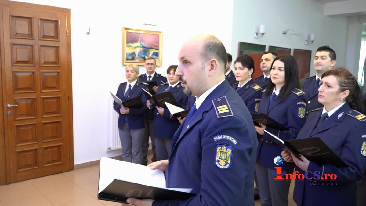 Colindul romanesc daruit de politistii de frontiera caraseni VIDEO