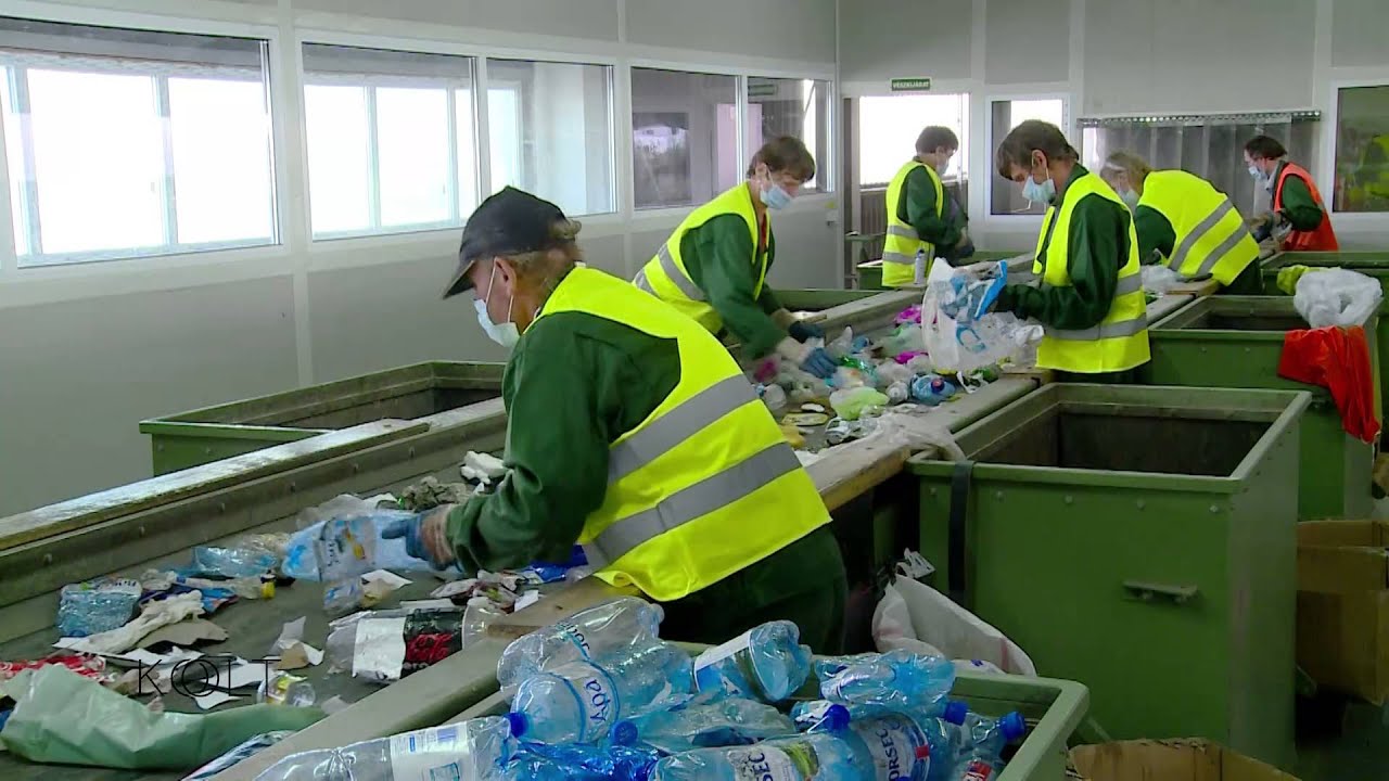 Primăria Reșița se apucă de reciclat deseuri din plastic VIDEO