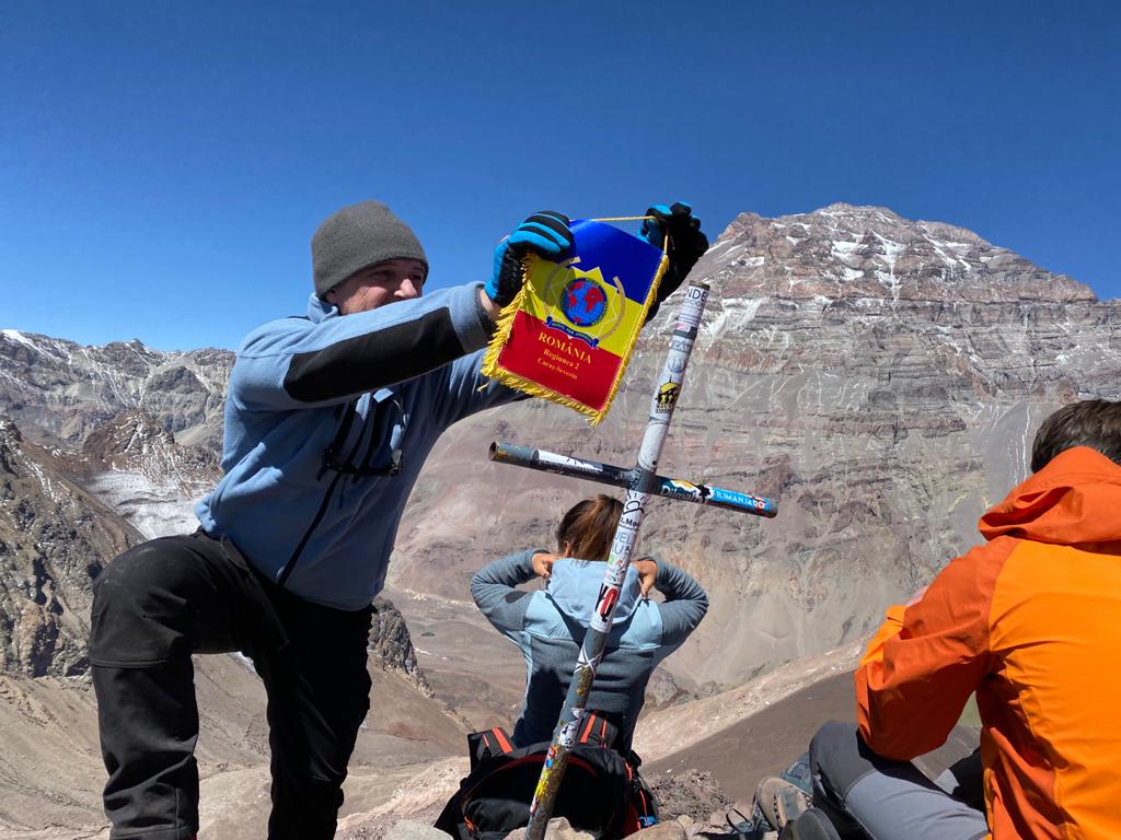A escaladat din prima vârful Aconcagua din Argentina – In vizor – Varful Elbrus VIDEO