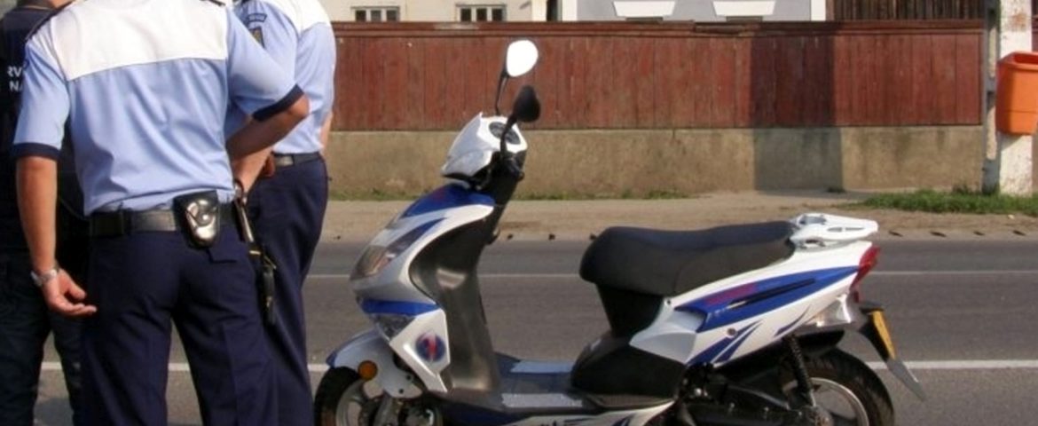 Moped furat din Italia, gasit de polițiști la Anina