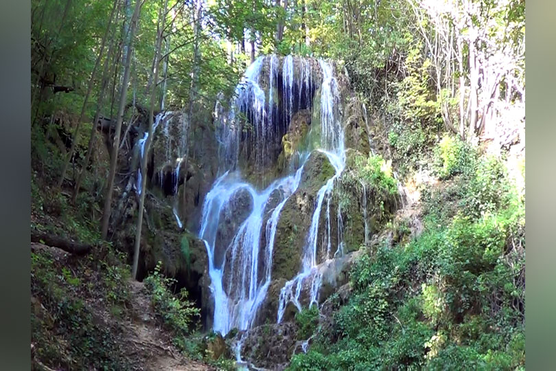 Sezonul turistic estival s-a încheiat in Banatul Montan, începe toamna cu peisaje mirifice în Almăj VIDEO