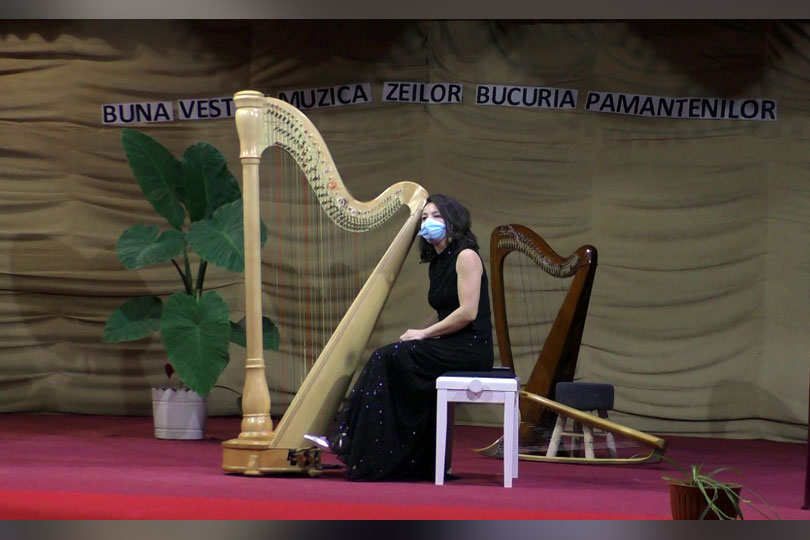 Deceniu de artă și cultură la Bocșa – Concert de harpă VIDEO