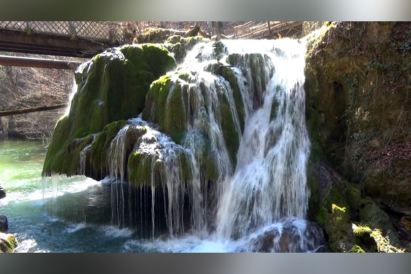 Cascada Bigar – Magnetul turistic din Caras Severin și în acest an VIDEO