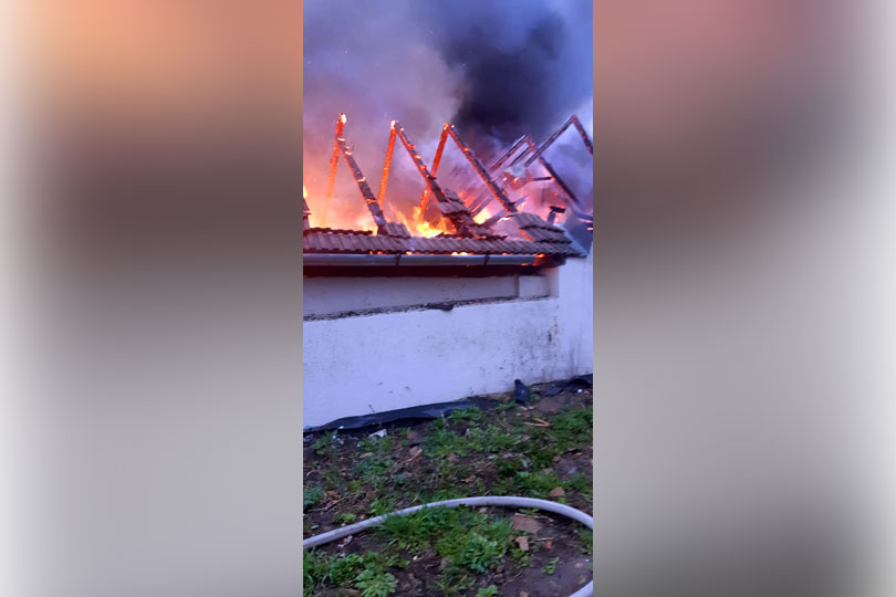 Incendiu izbucnit la casa parohială din localitatea Buchin
