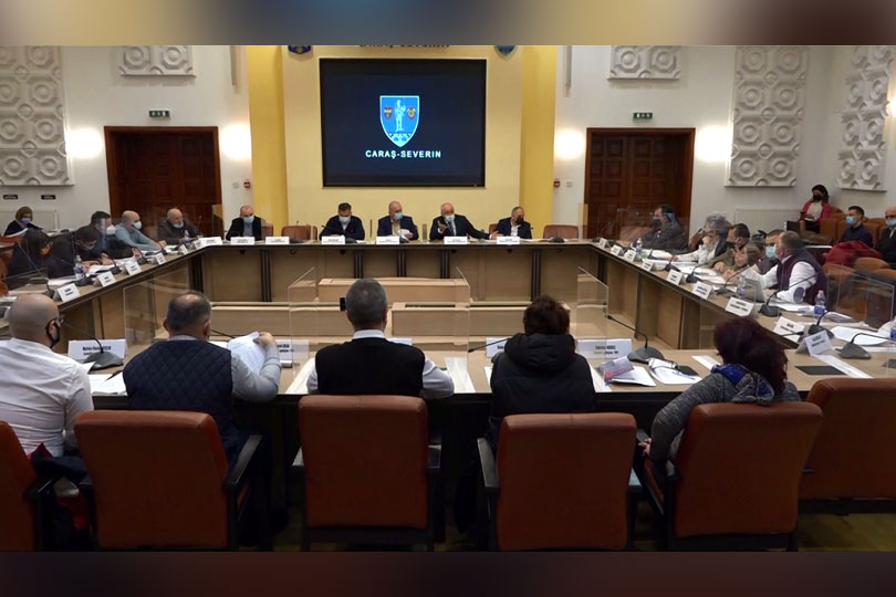 Scandal la împărțirea sărăciei către primării în Consiliul Județean Caraș Severin VIDEO