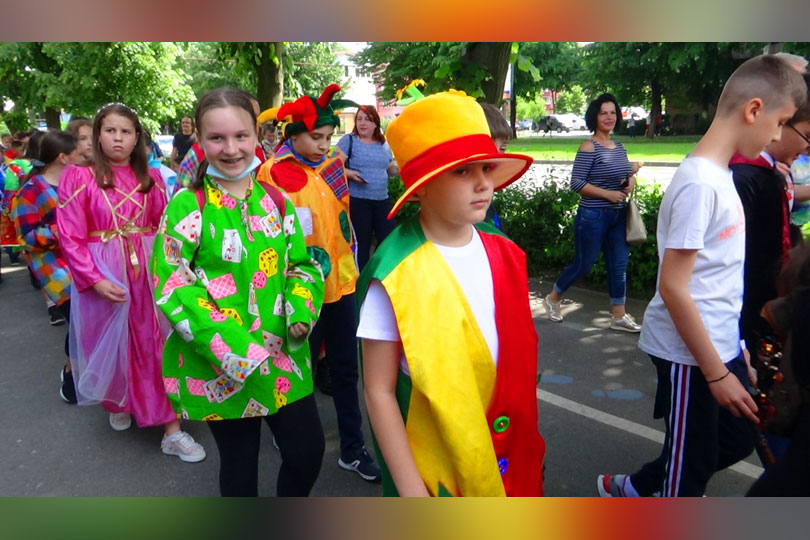 La Reșița a debutat azi dupămasă Festivalul de teatru pentru copii ,,250 via Estrada” VIDEO