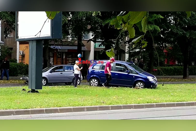 Cum ajungi la iarbă verde cu tot cu mașina – Tamponare cu ieșire in decor pe B dul Republicii bl  9 VIDEO