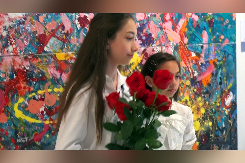 Maia Truțulescu – micuța Picasso a Reșiței – la a VI a expoziție personală VIDEO