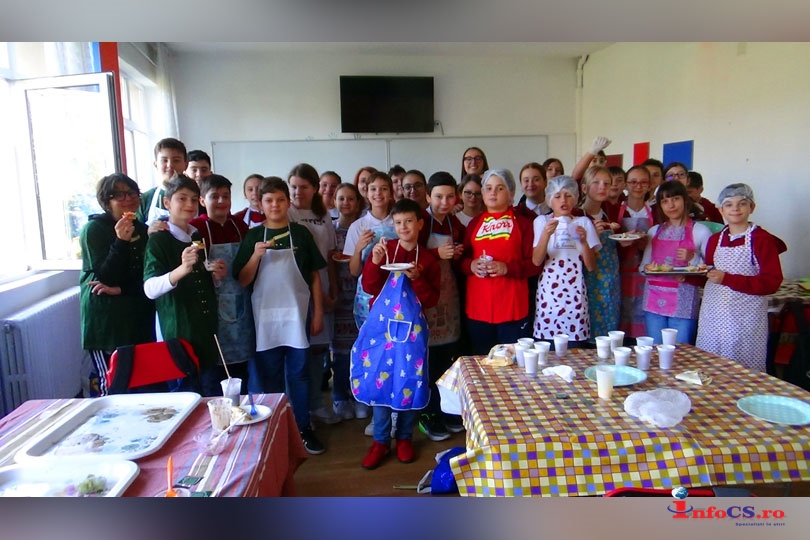 Şcoala Gimnazială Nr. 7 Reşiţa a devenit pentru câteva ore cel mai mare atelier de creație culinară din România VIDEO