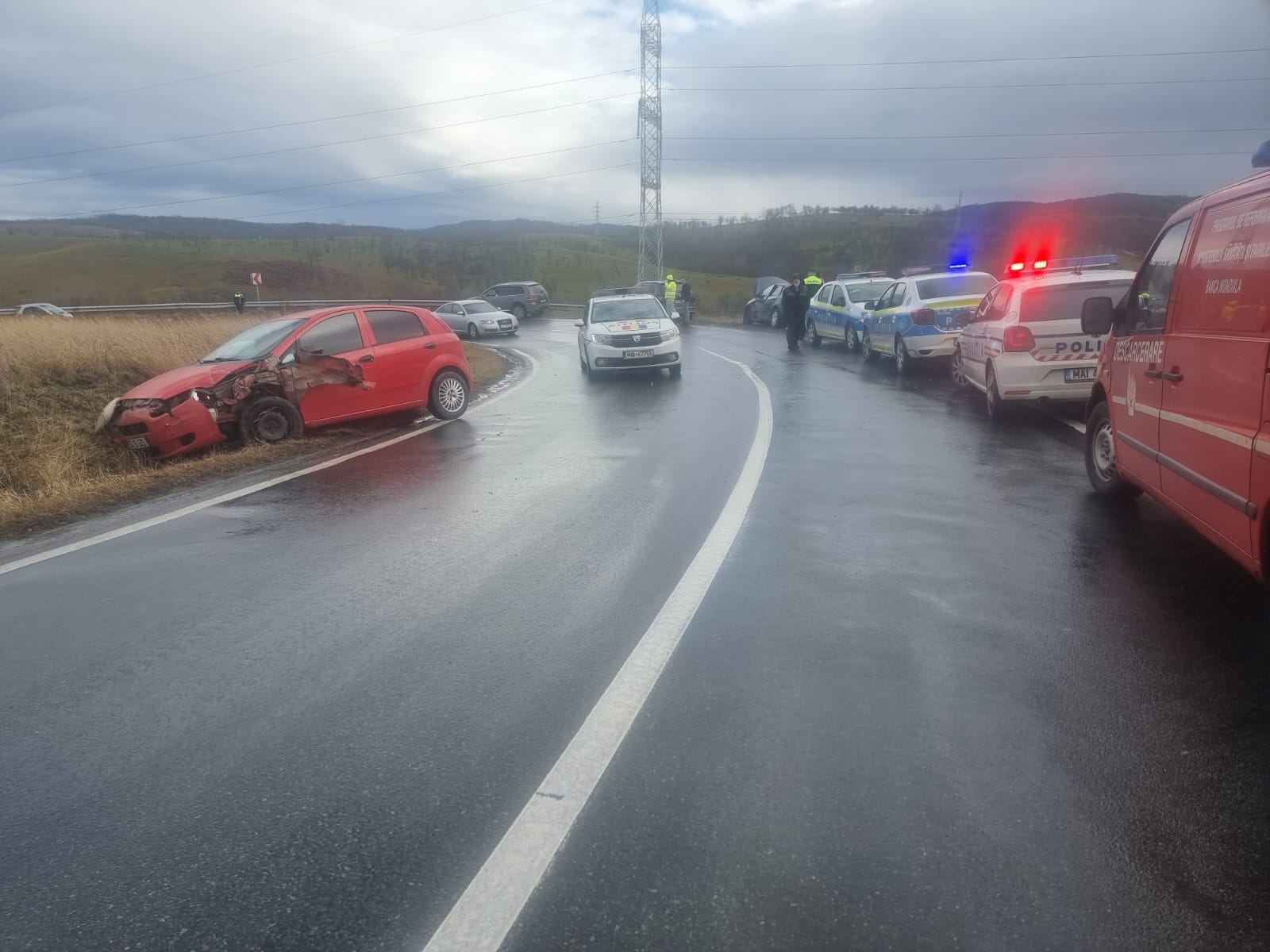Accident rutier pe DN58 în curbele de la Soceni