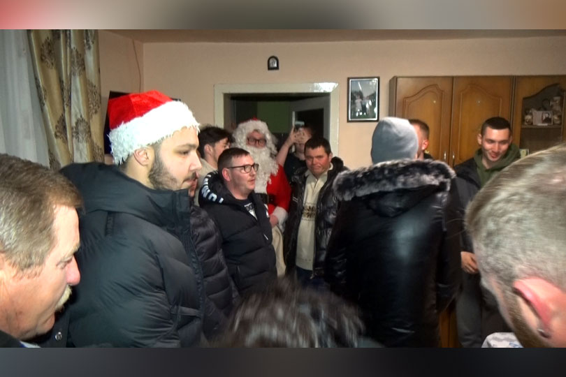 Ajun de Crăciun pravoslavnic în comunitatea ucraineană la familia Popovici din Zorile Caraș Severin VIDEO